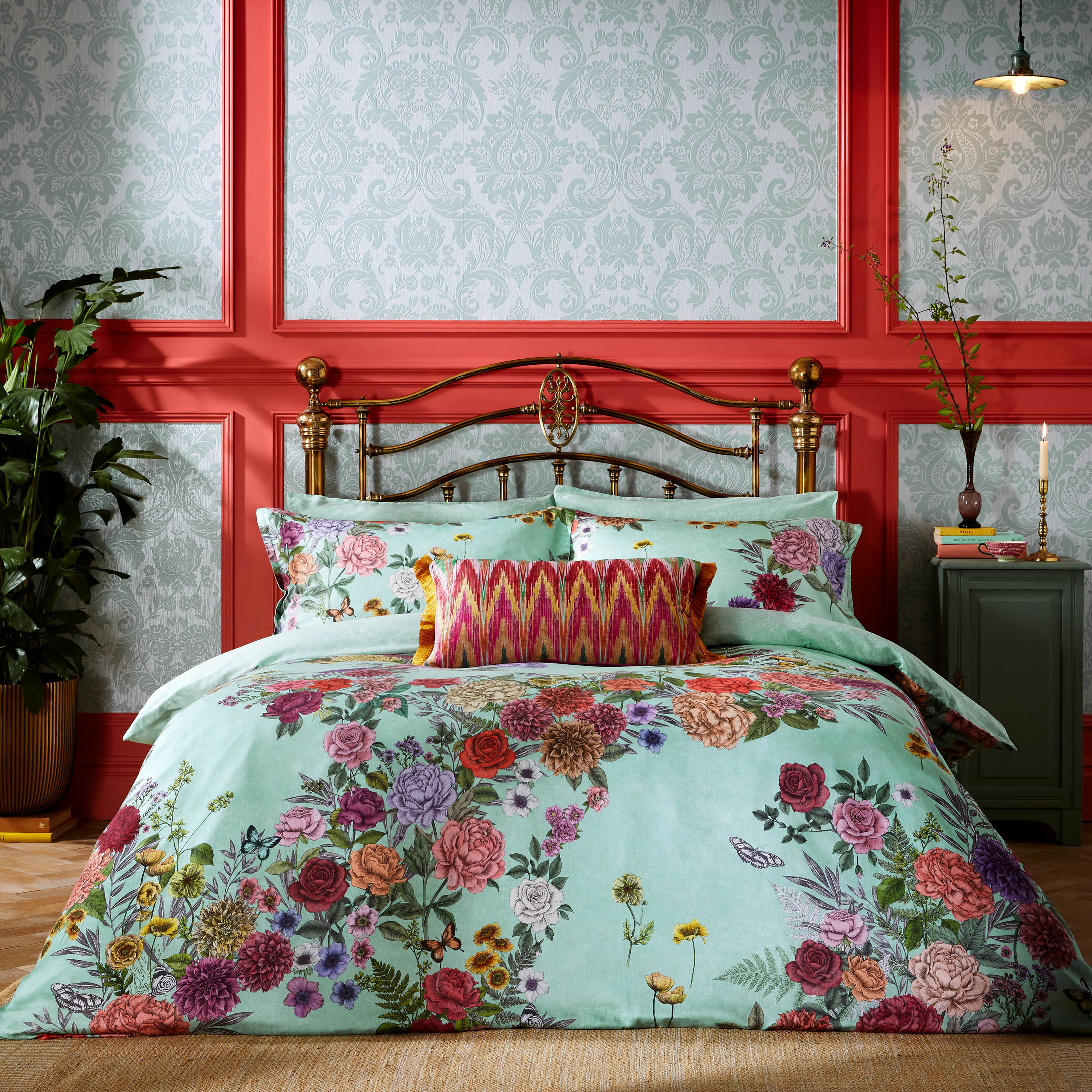 Floral Bloom Bedding Set With Pillowcase By Matthew Williamson In Mint Green